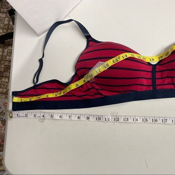 JUST BE, Women’s Red and Blue Striped Bra,42C, NO WIRE, Adjustable Straps - Picture 8 of 9